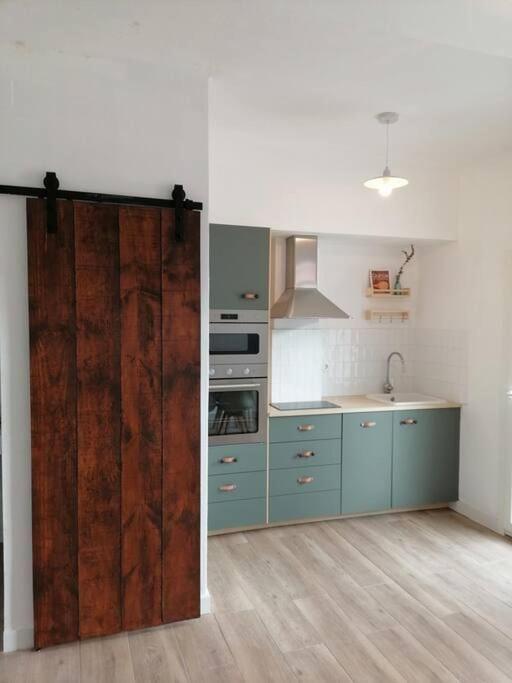 Apartamento Completamente Equipado Centro Ferrol Exterior photo